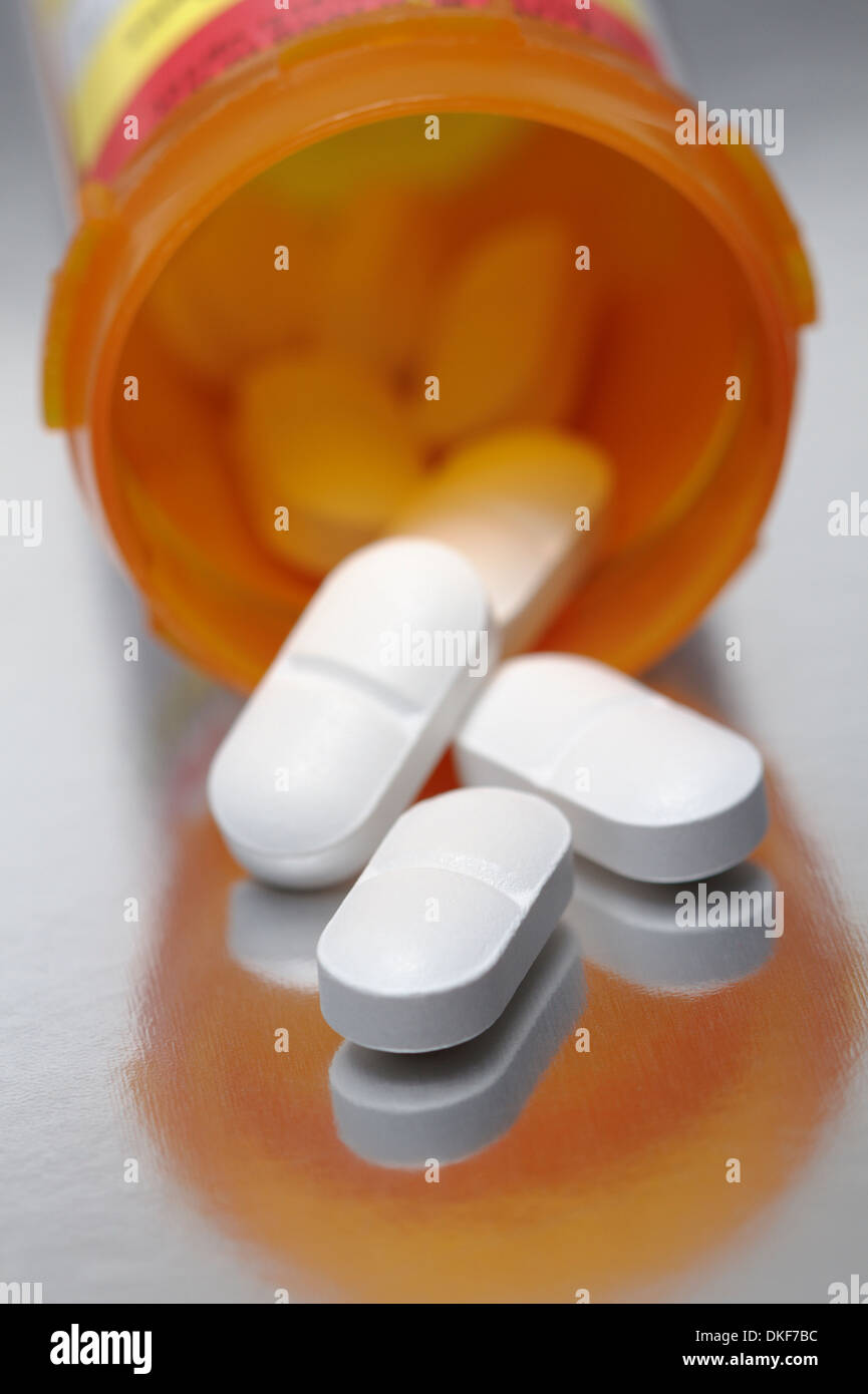 Apo Amoxi Clav 875 125 Mg Comprimé Amoxicillin antibiotic drug Banque de photographies et d'images à haute  résolution - Alamy