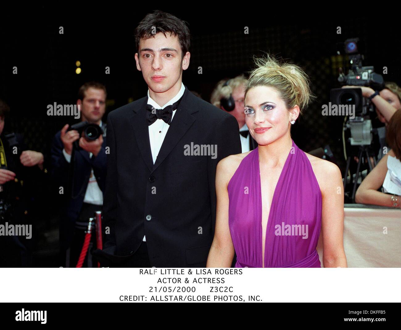 21 mai 2000 - RALF LITTLE & LISA ROGERS.acteur et actrice.21/05/2000.Z3C2C.Crédit : ALLSTAR/(Image : © Crédit Photos Globe/ZUMAPRESS.com) Banque D'Images