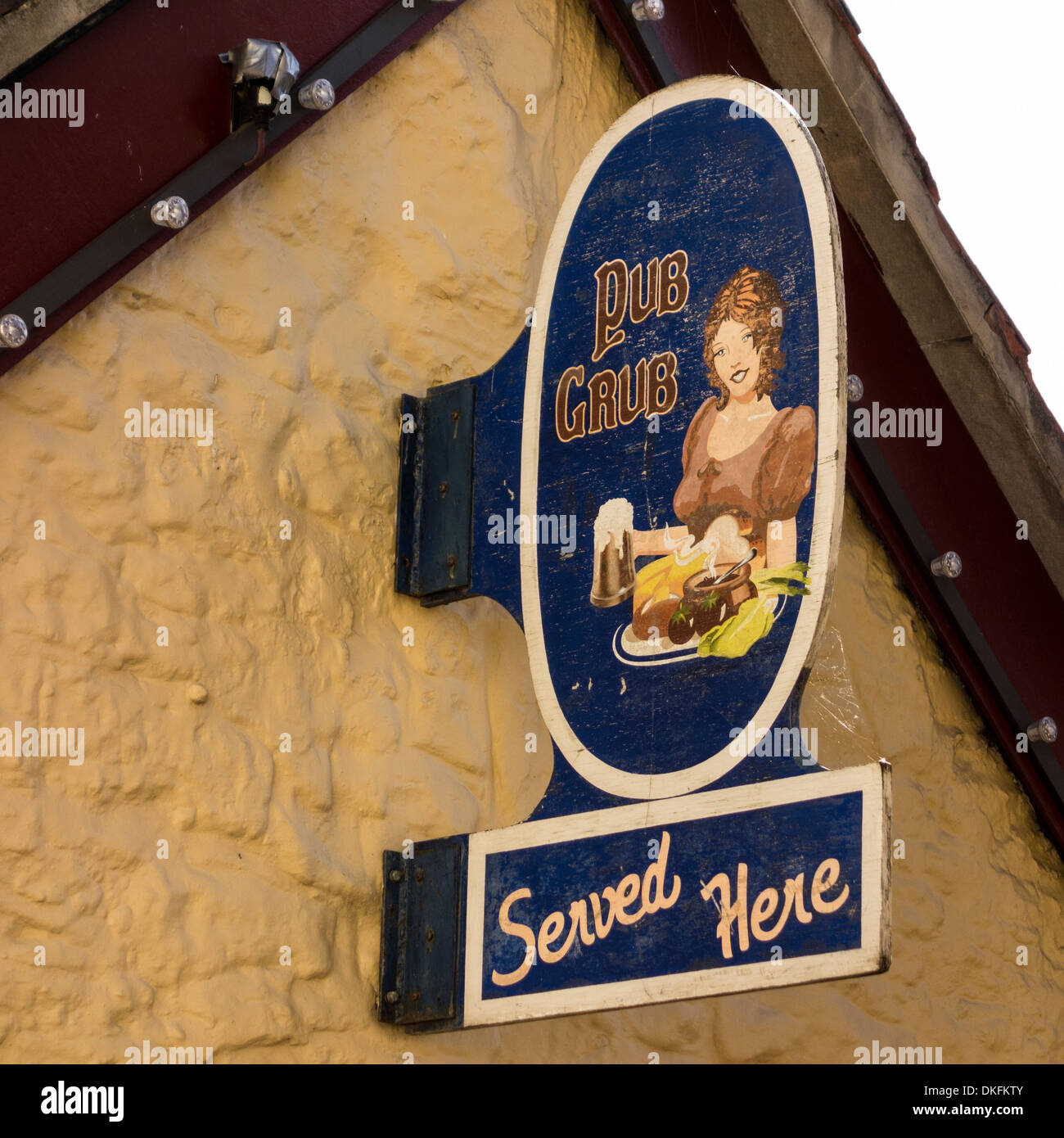 Pub Grub servi ici, Wotton under Edge, Gloucestershire, Royaume-Uni Banque D'Images