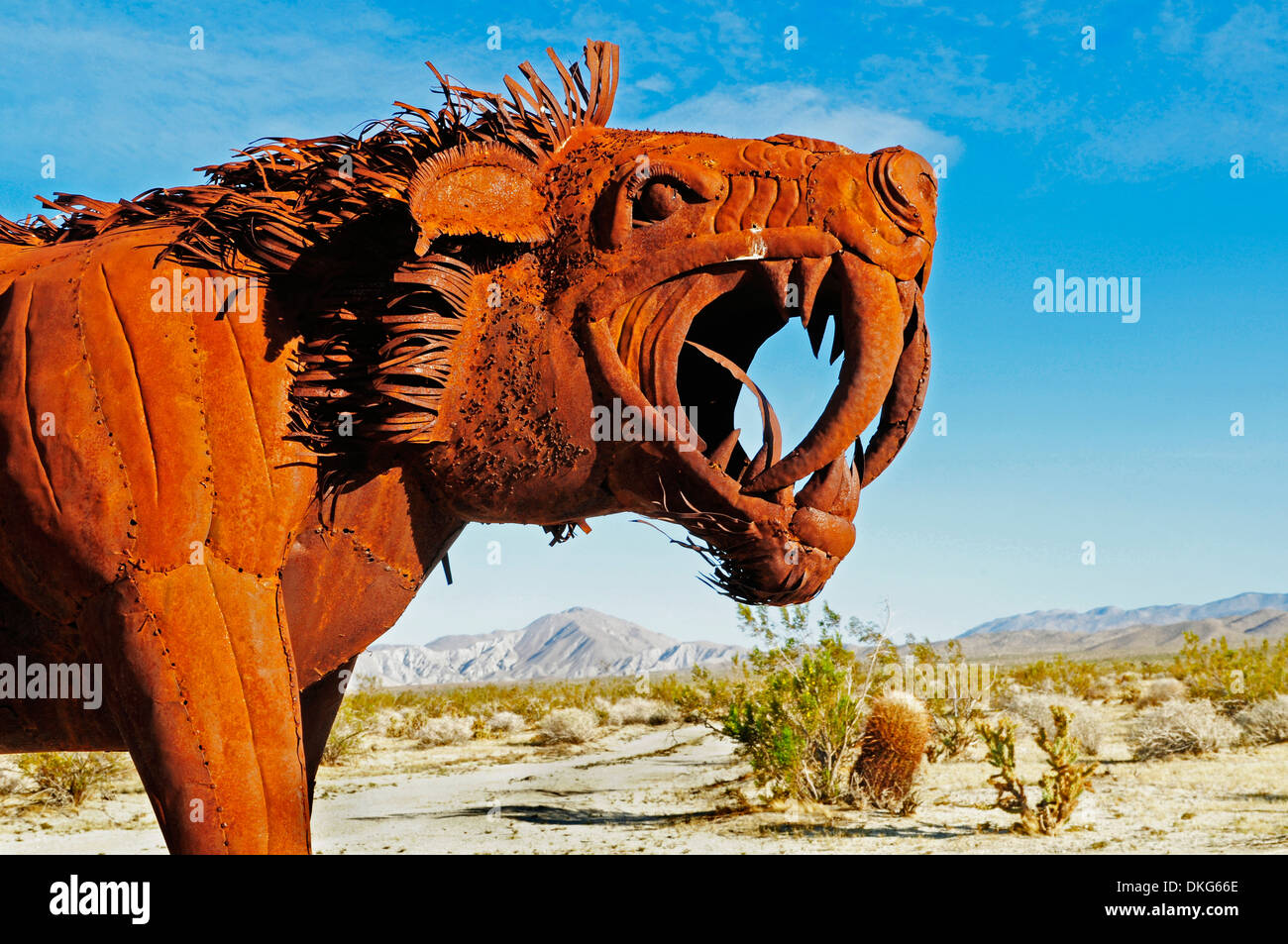 Sculpture tigre à dents de sabre, Titus Meadows Estate, Anza Borrego desert-State Park, Colorado Desert, Californie, USA Banque D'Images