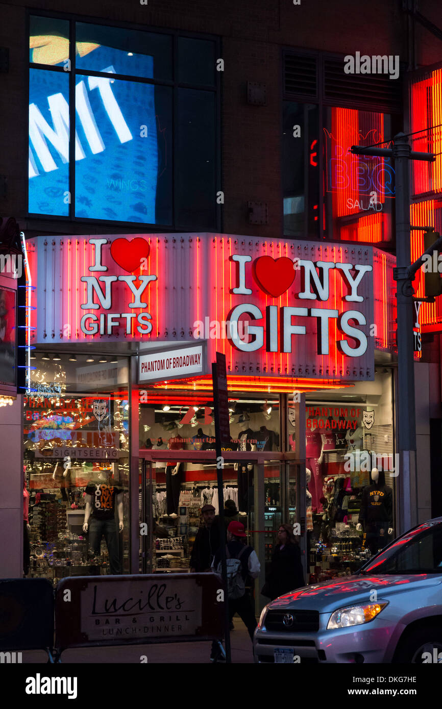 Les lumières de Times Square la nuit, NYC Banque D'Images