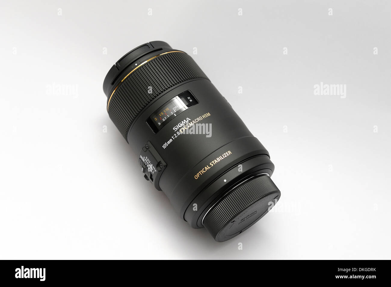 Sigma 105mm F2.8 EX DG MACRO OS HSM Nikon Objectif Mettre en place Photo  Stock - Alamy