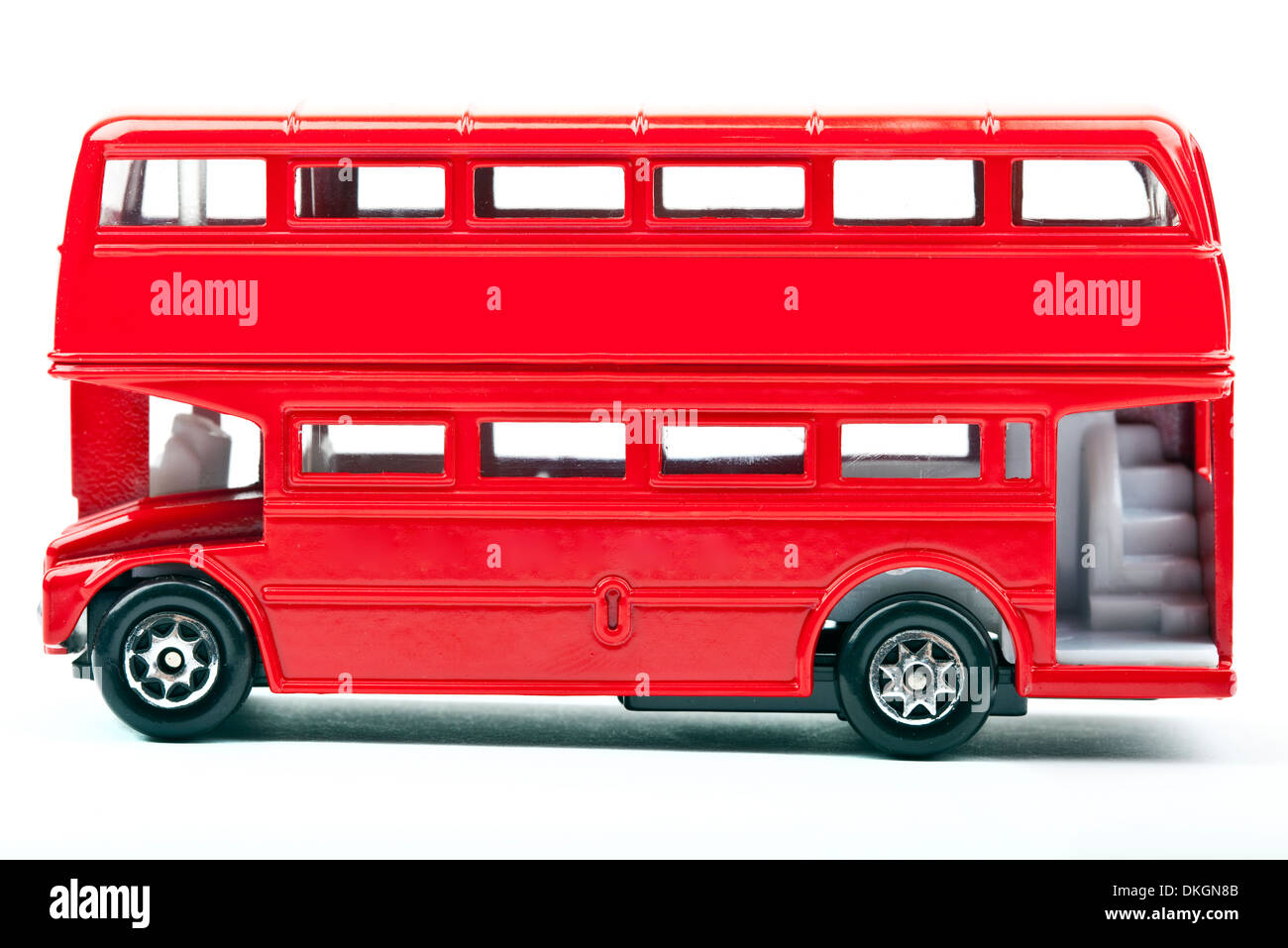 London bus rouge sur un fond blanc. Banque D'Images