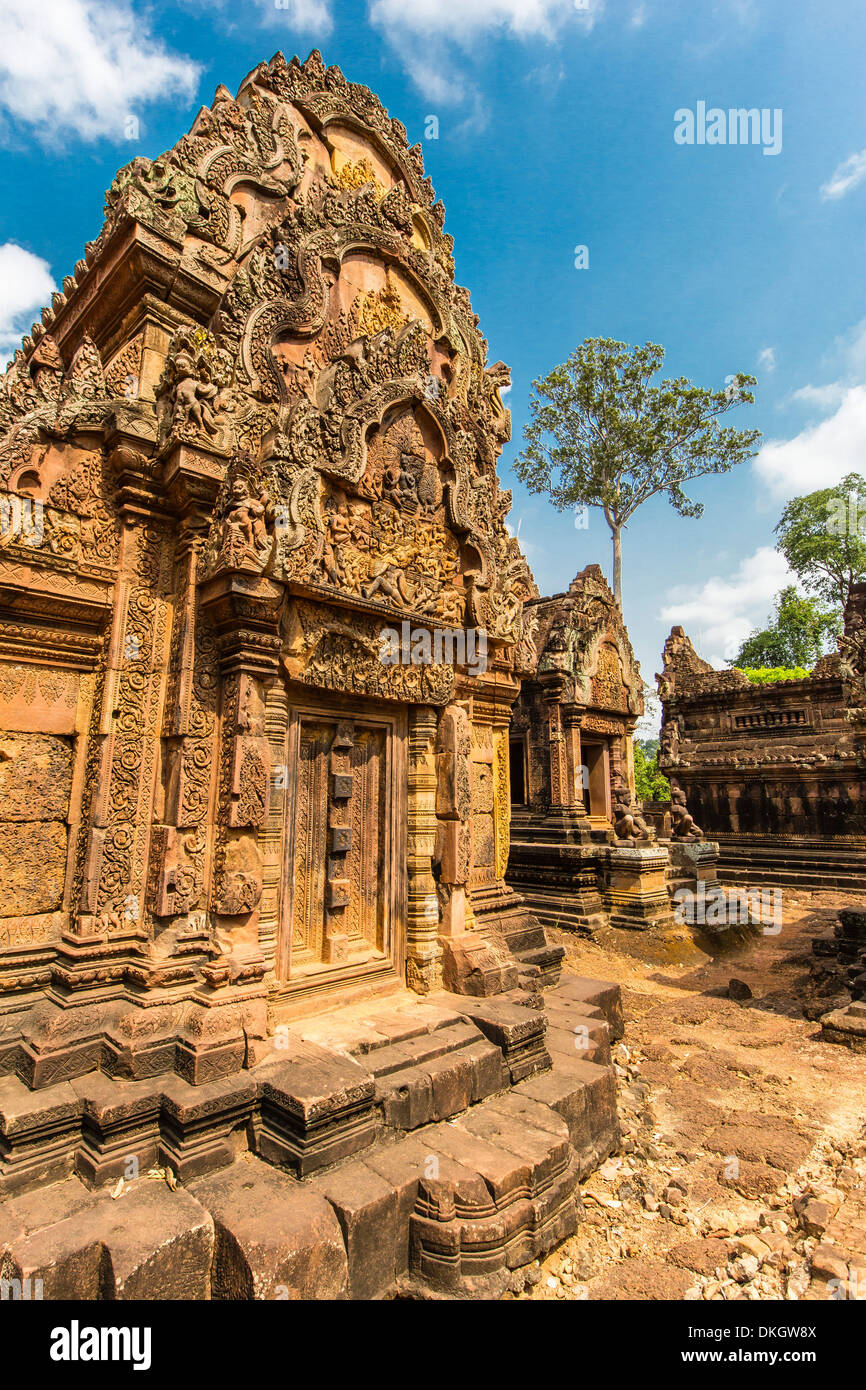 Temple de Banteay Srei à Angkor, Site du patrimoine mondial de l'UNESCO, la Province de Siem Reap, Cambodge, Indochine, Asie du Sud, Asie Banque D'Images