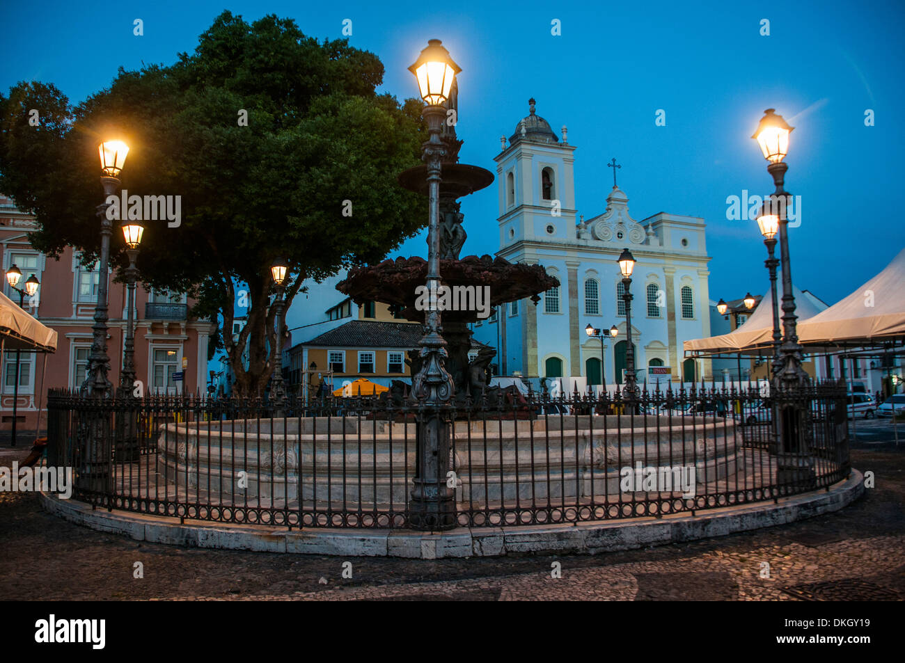 Nightshoot du 16 juin n'Square, Pelourinho, UNESCO World Heritage Site, Salvador, Bahia, Brésil, Amérique du Sud Banque D'Images