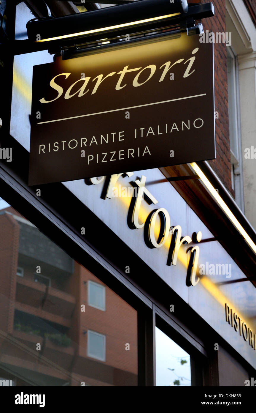 Londres, Angleterre, Royaume-Uni. Restaurant Italien Sartori Banque D'Images