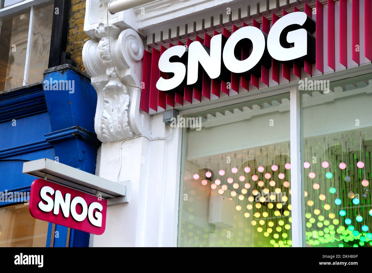 Londres, Angleterre, Royaume-Uni. Pelles - le yogourt glacé shop Banque D'Images