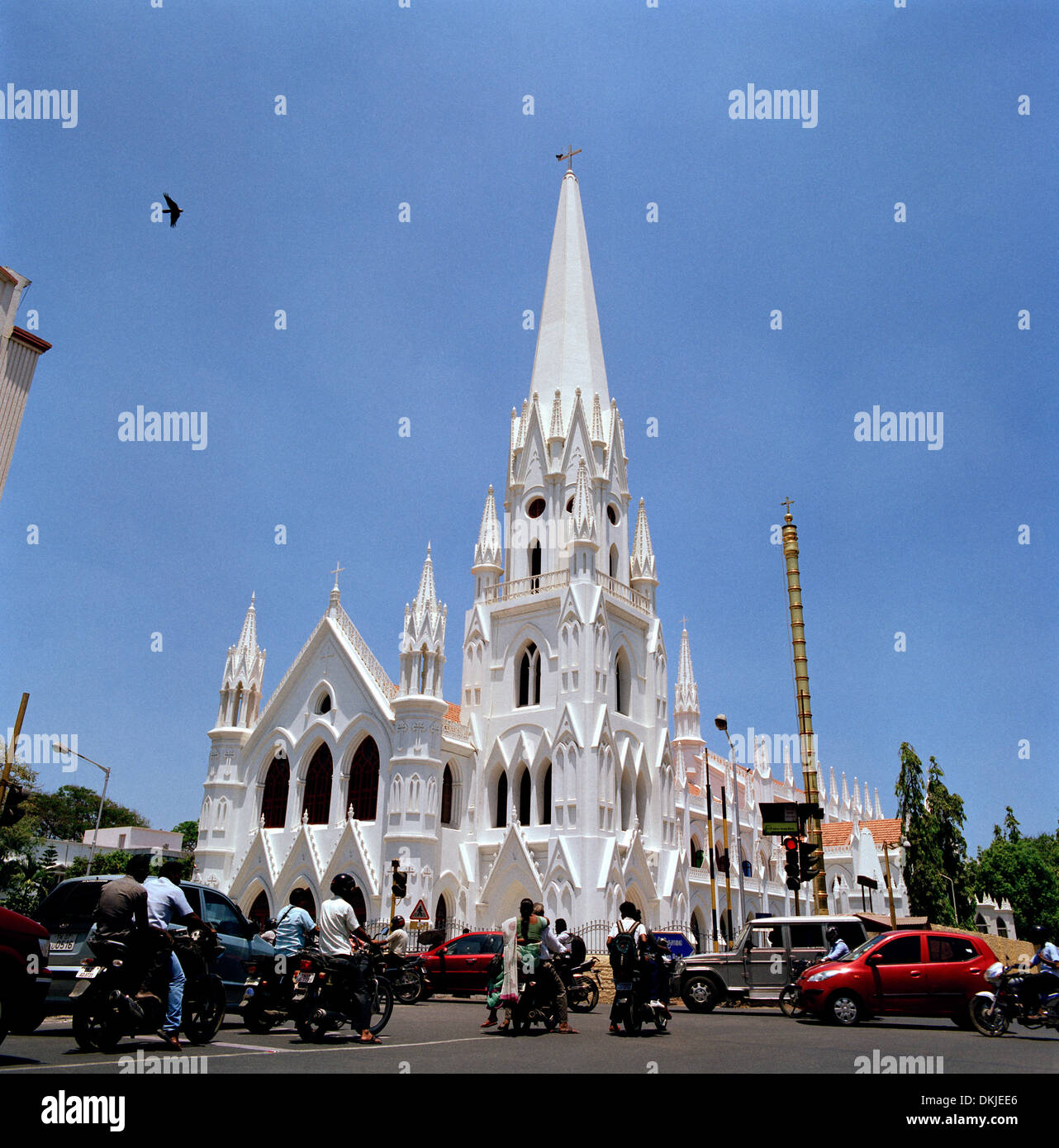 Basilique-cathédrale de Saint Thomas à Chennai Madras au Tamil Nadu en Inde de l'Est en Asie du Sud. Le christianisme la Religion chrétienne Église St Architecture Banque D'Images