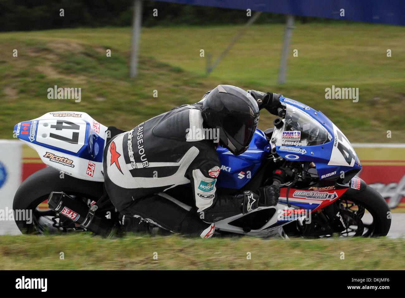Le 17 juillet 2009 - Bowmanville, Ontario, Canada - 17 juillet 2009 : Erick Beausejour de Val D'Or Québec au cours de la pratique vendredi à la Pro Parts Canada Superbike à Bowmanville, Ontario à l'Mosport Raceway. (Crédit Image : © Global/ZUMApress.com) Southcreek Banque D'Images Le 17 juillet 2009 - Bowmanville, Ontario, Canada - 17 juillet 2009 : Erick Beausejour de Val D'Or Québec au cours de la pratique vendredi à la Pro Parts Canada Superbike à Bowmanville, Ontario à l'Mosport Raceway. (Crédit Image : © Global/ZUMApress.com) Southcreek Banque D'Images