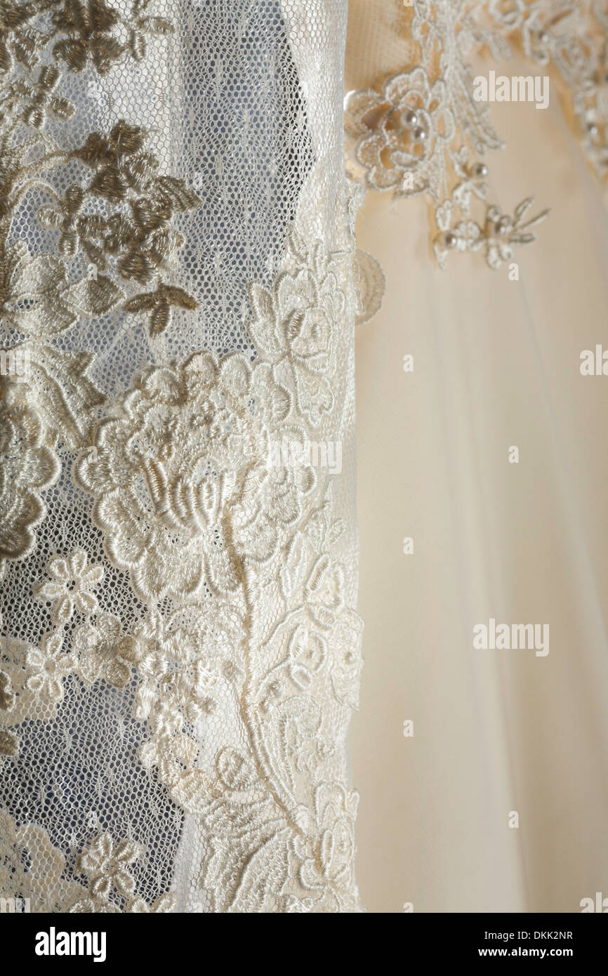 Vintage robe de mariage avec dentelle viennois Still Life Banque D'Images