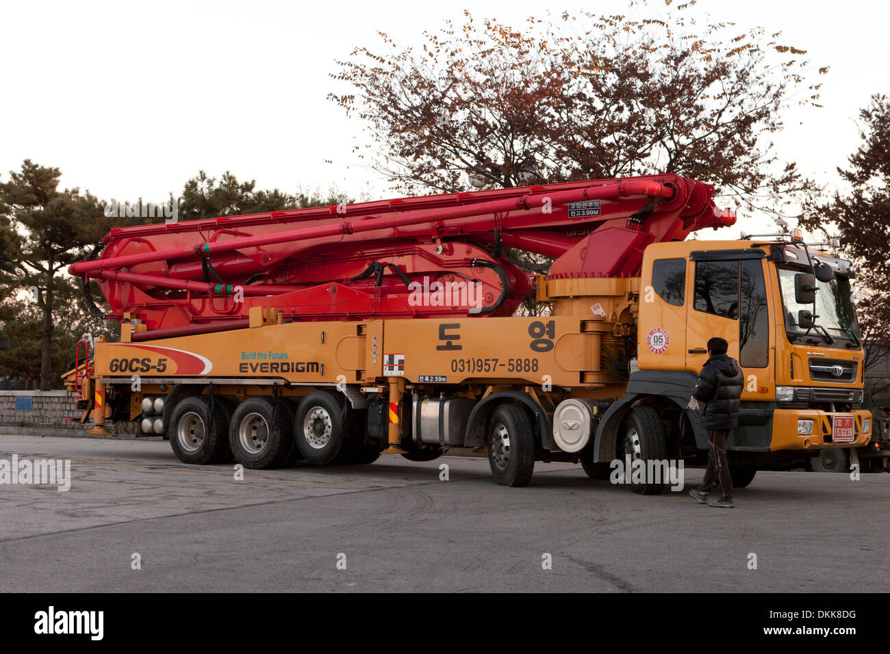 Camion-pompe à béton Everdigm 60CS-5 - Corée du Sud Banque D'Images