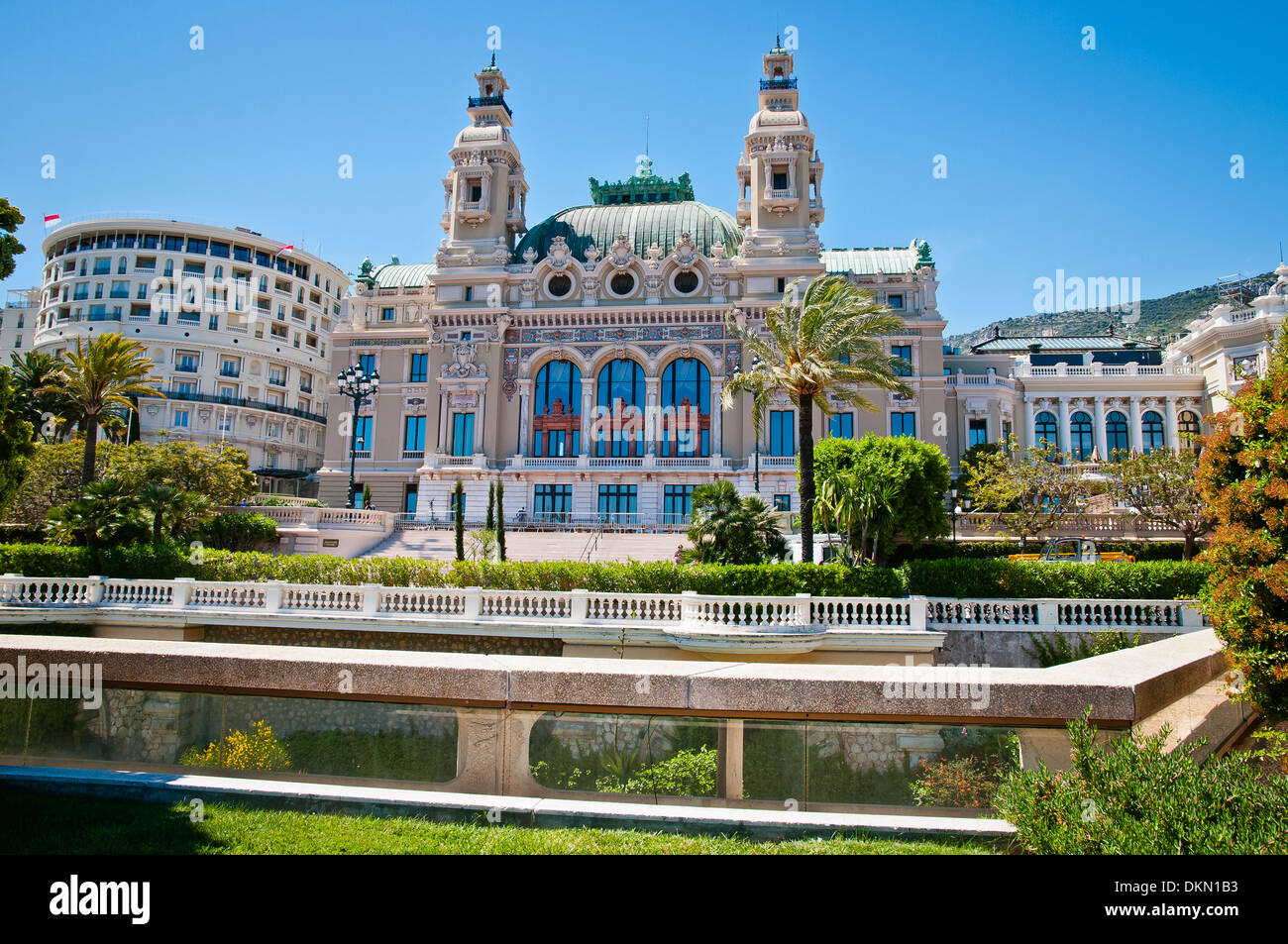 Vue de la façade de l'Opéra de Monte-Carlo, une partie de le Casino de Monte Carlo, Monaco, ville-État souverain, Côte d'Azur Banque D'Images