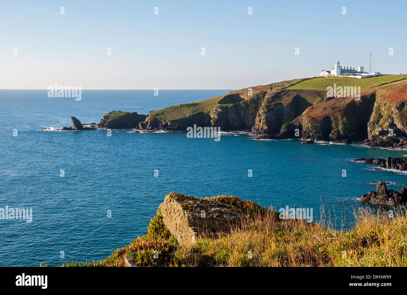 Le Housel Bay sur la péninsule de Lizard à Cornwall, UK Banque D'Images