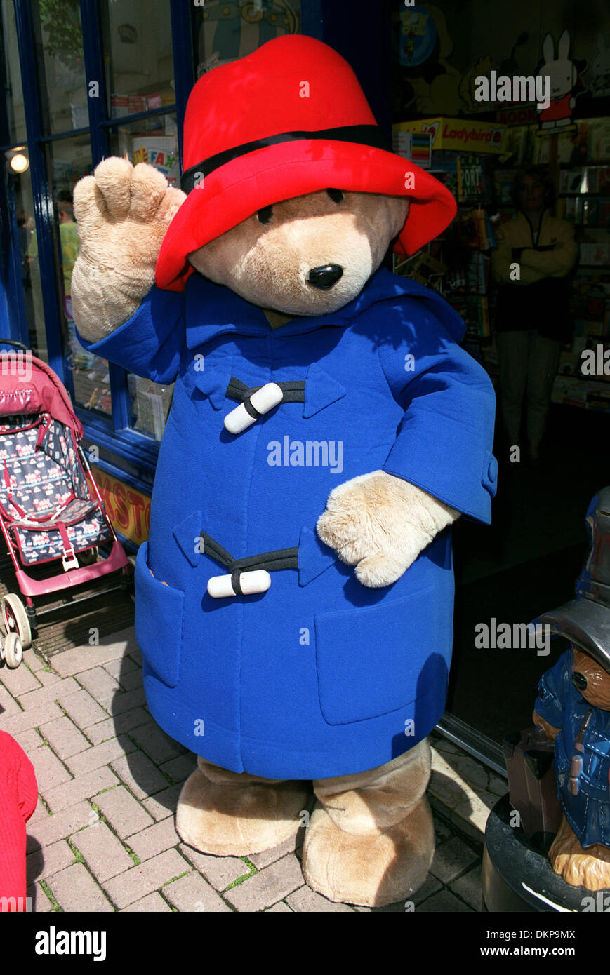 L'ours Paddington.BAR STREET .17/08/1999.T1B28C. Banque D'Images