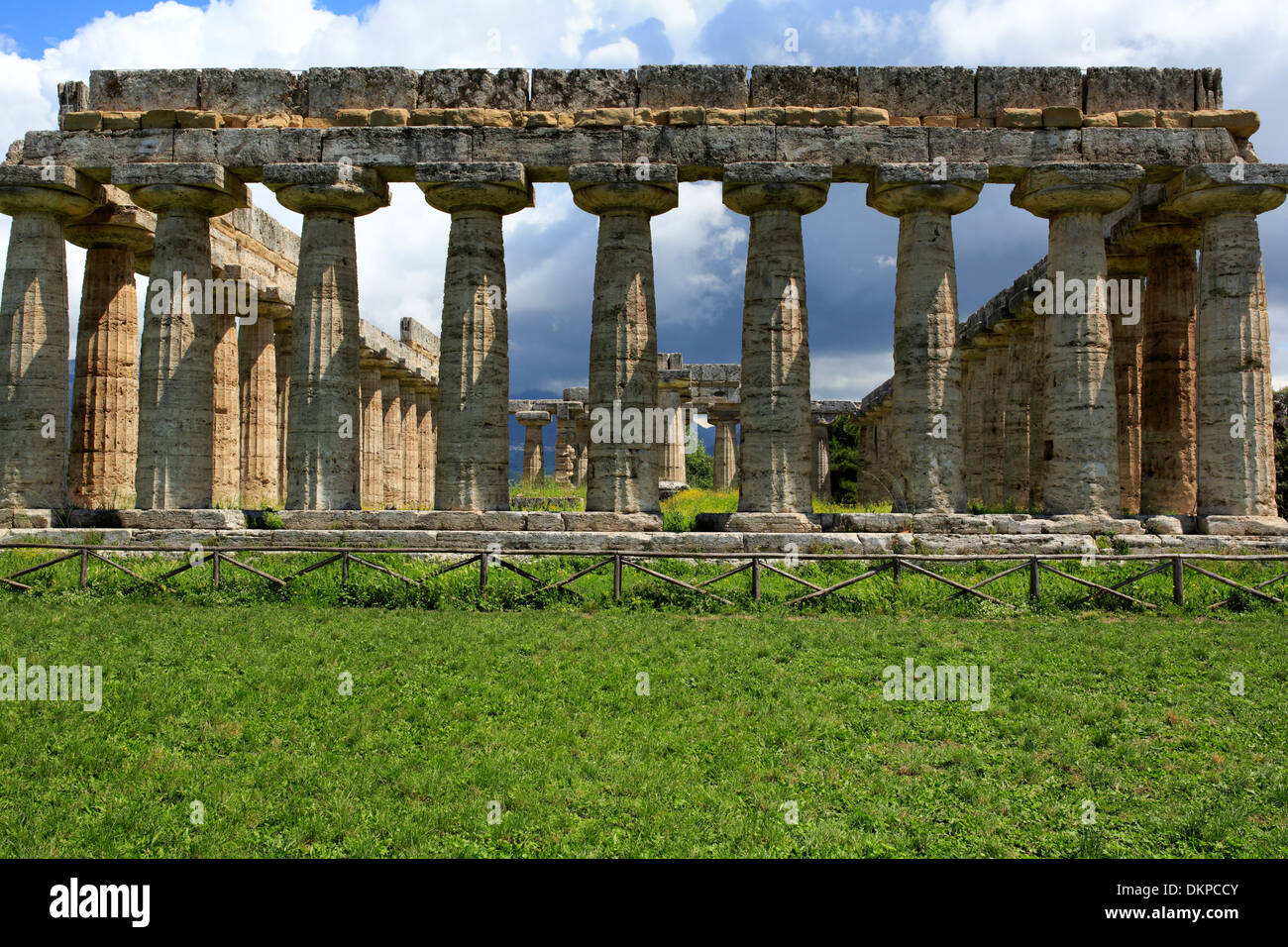 Temple d'Héra (550 BC), Paestum, en Campanie, Italie Banque D'Images