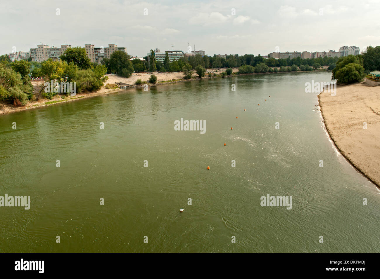 La rivière Dniestr de Tiraspol, la capitale de la Transnistrie. Banque D'Images