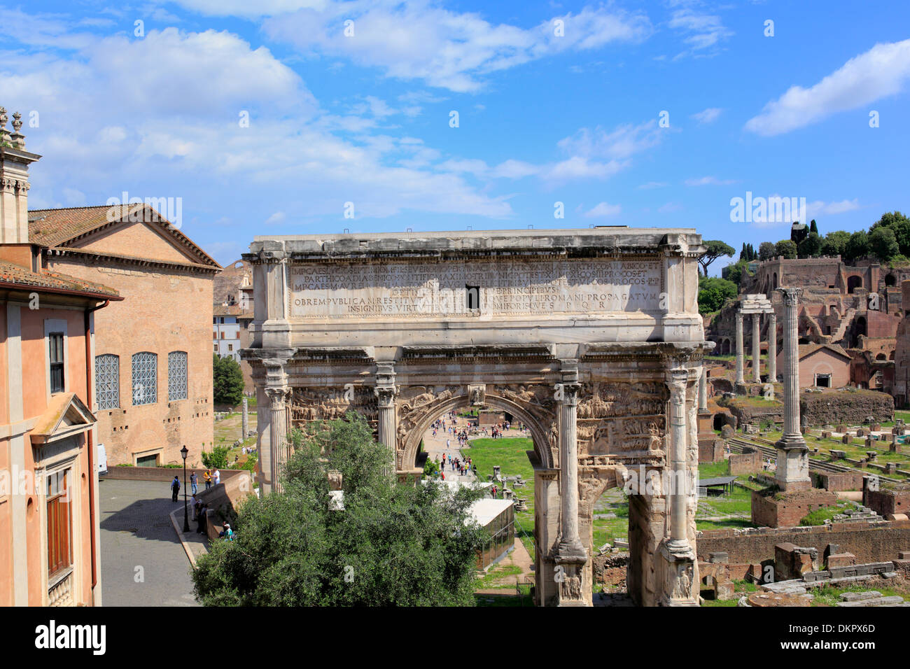 Arc de Triomphe de Septime Sévère, le Forum Romain, Rome, Italie Banque D'Images