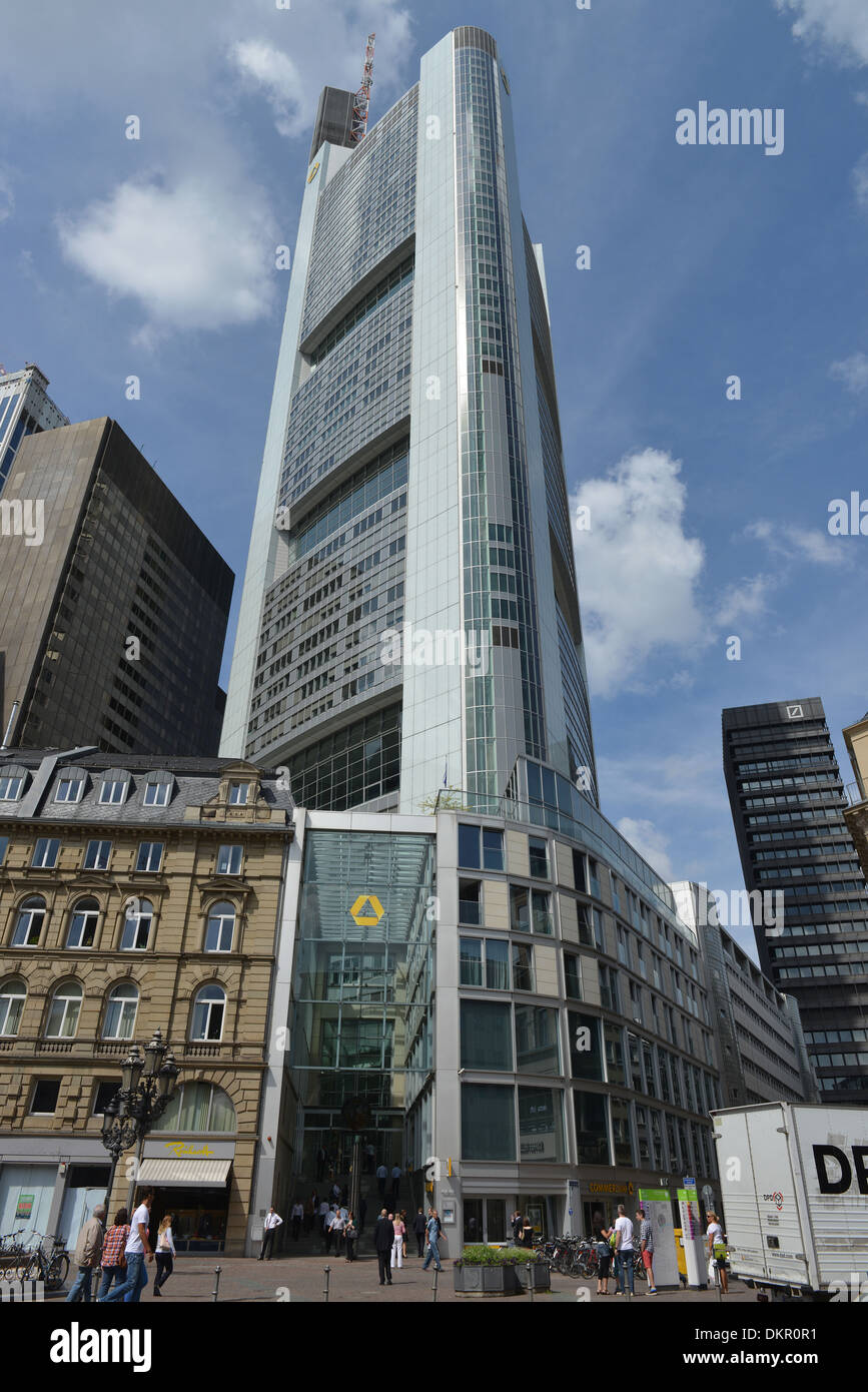 Tour de la Commerzbank, grosse Gallusstrasse, Frankfurt am Main, Hessen, Allemagne Banque D'Images