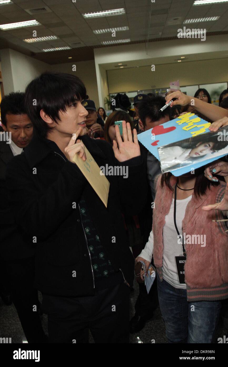 Taipei, Chine. 6e déc, 2013. Haruma Miura star japonaise arrive à Taipei, Chine Le vendredi 6 décembre 2013. © TopPhoto/Alamy Live News Banque D'Images