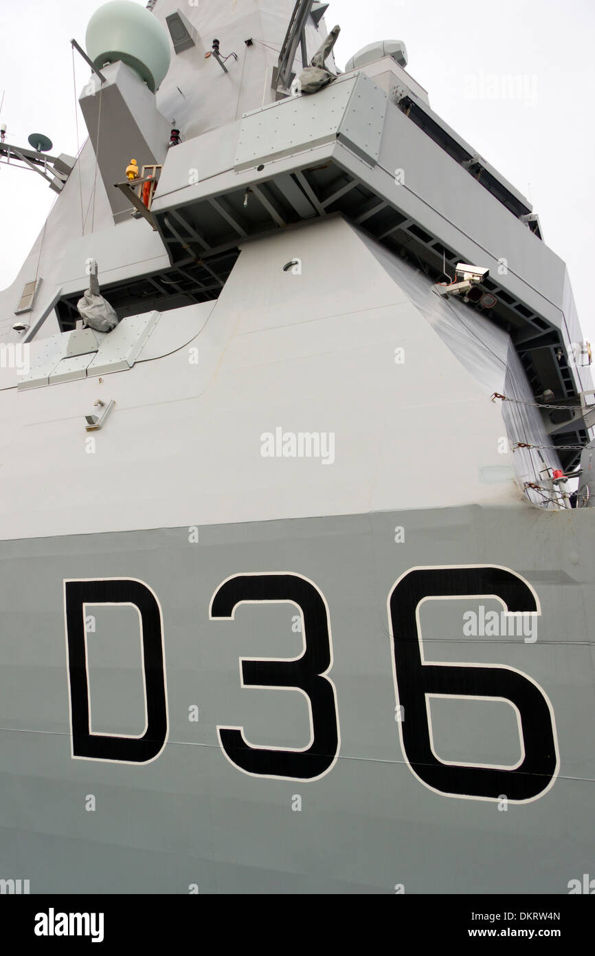 Le HMS Defender D36 est la cinquième de la marine de six des destroyers Type 45 - défenseur a été construit à Glasgow Scotland UK Banque D'Images