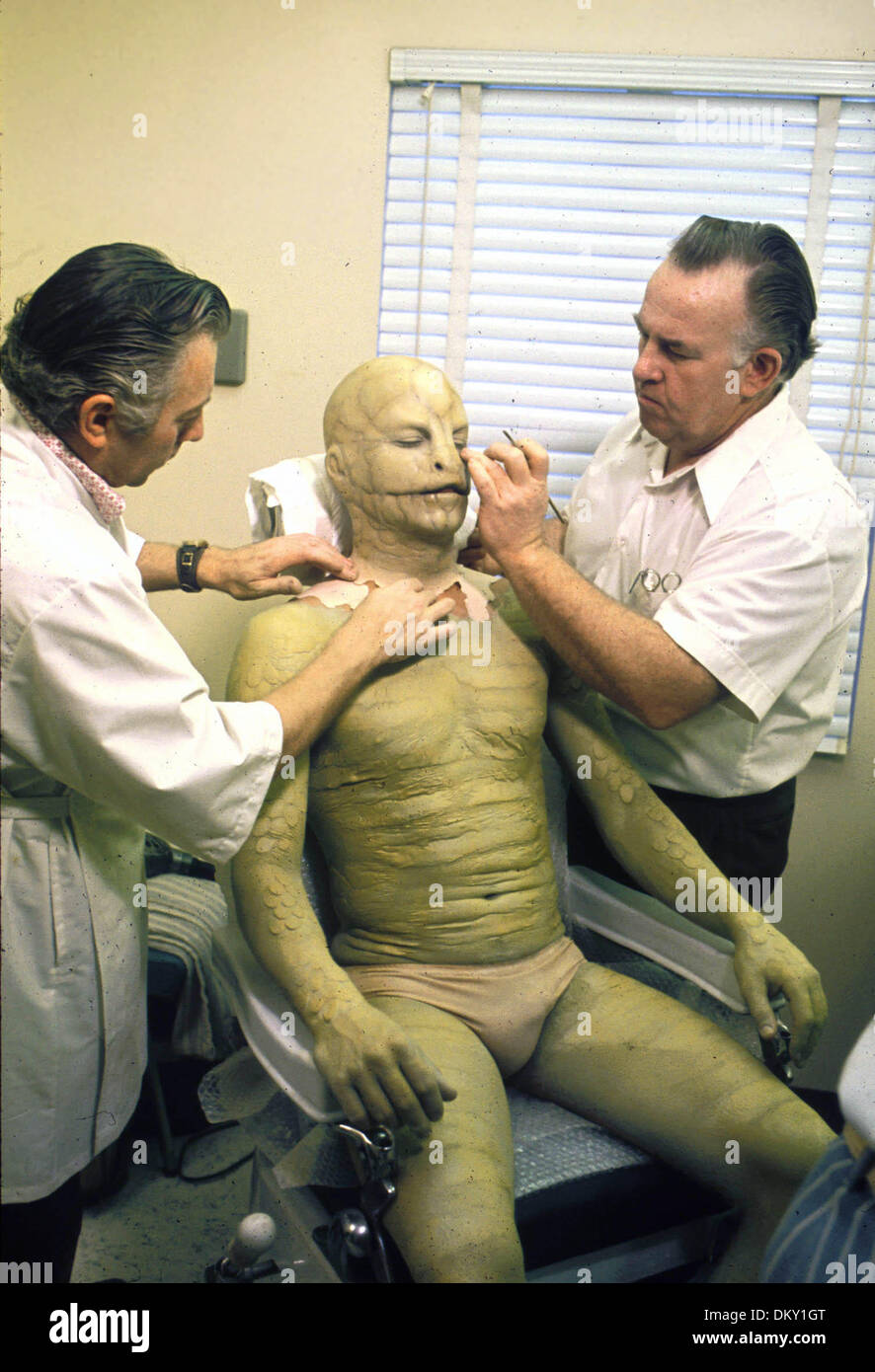 11 septembre 2002 - Dirk Benedict est composé pour le rôle de Snake dans ''S-S-S-S''. LARRY BARBIER JR.(Image Crédit : © Globe Photos/ZUMAPRESS.com) Banque D'Images