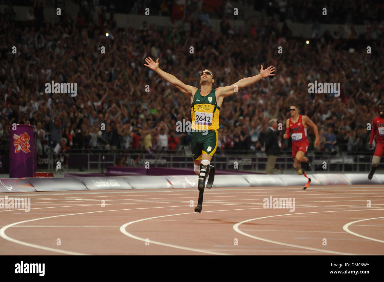 Oscar Pistorius (Afrique du Sud) remporte l'or men's 400m T44 dernière au stade Olympique Londres Angleterre - 08.09.12 comprend : Oscar Banque D'Images