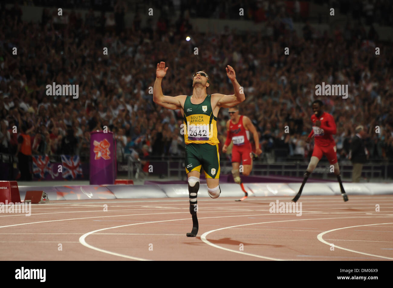 Oscar Pistorius (Afrique du Sud) remporte l'or men's 400m T44 dernière au stade Olympique Londres Angleterre - 08.09.12 Banque D'Images