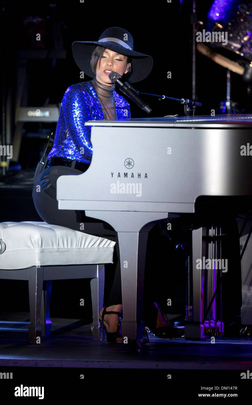 La chanteuse Alicia Keys (2013/06/21) Banque D'Images