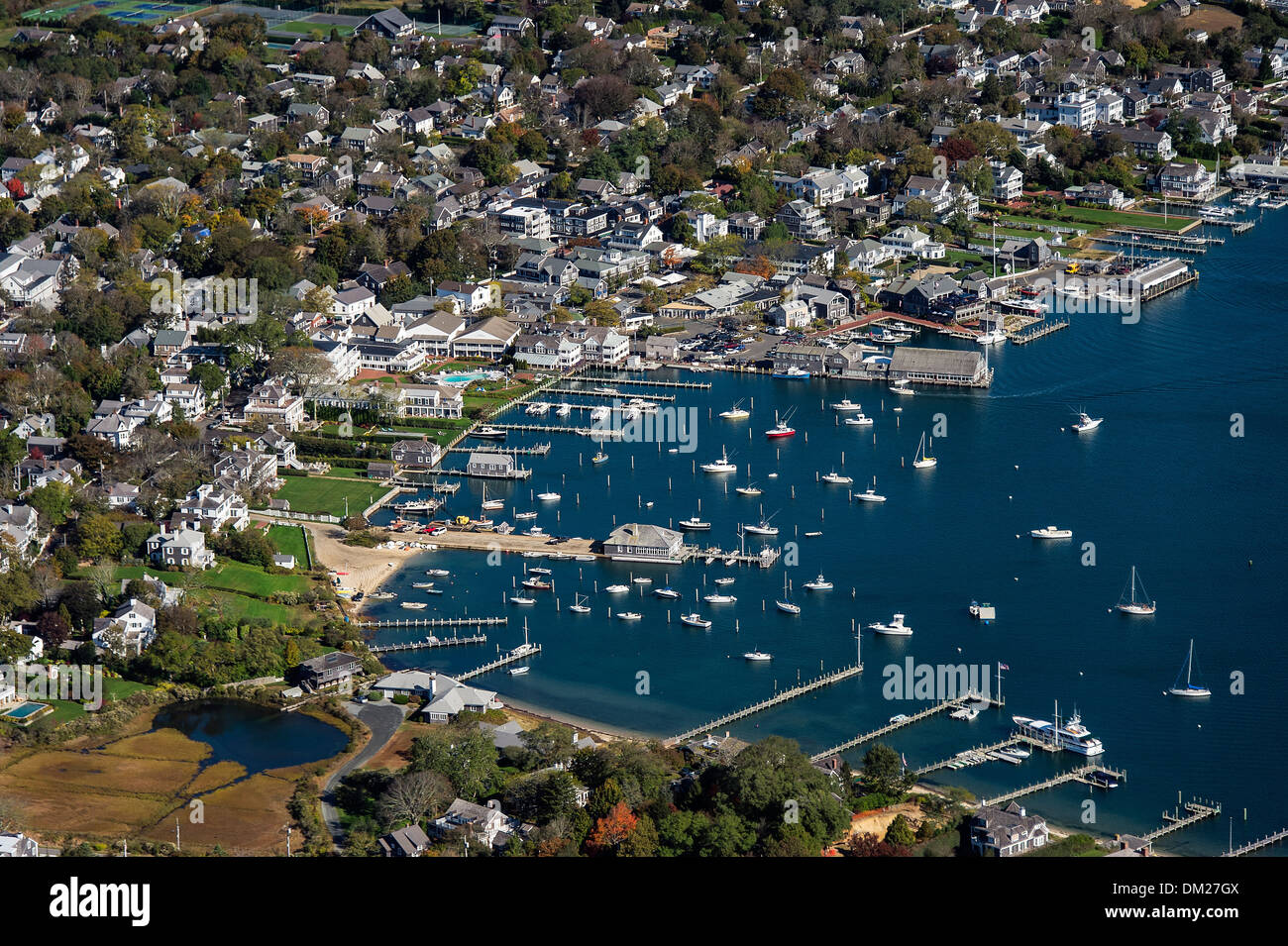 Vue aérienne du port de Falmouth, Martha's Vineyard, Massachusetts, USA Banque D'Images