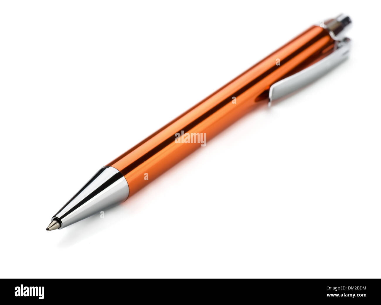 Stylo orange métal isolated on white Banque D'Images