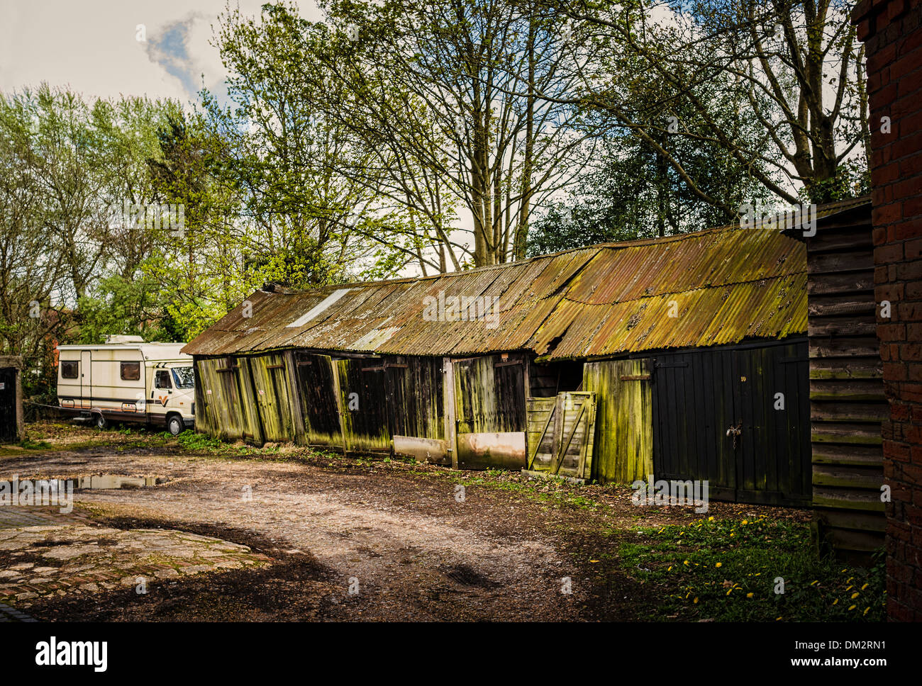 Vieille ferme les bâtiments dans le centre-ville de Lyndhurst, une nouvelle forêt village UK Banque D'Images