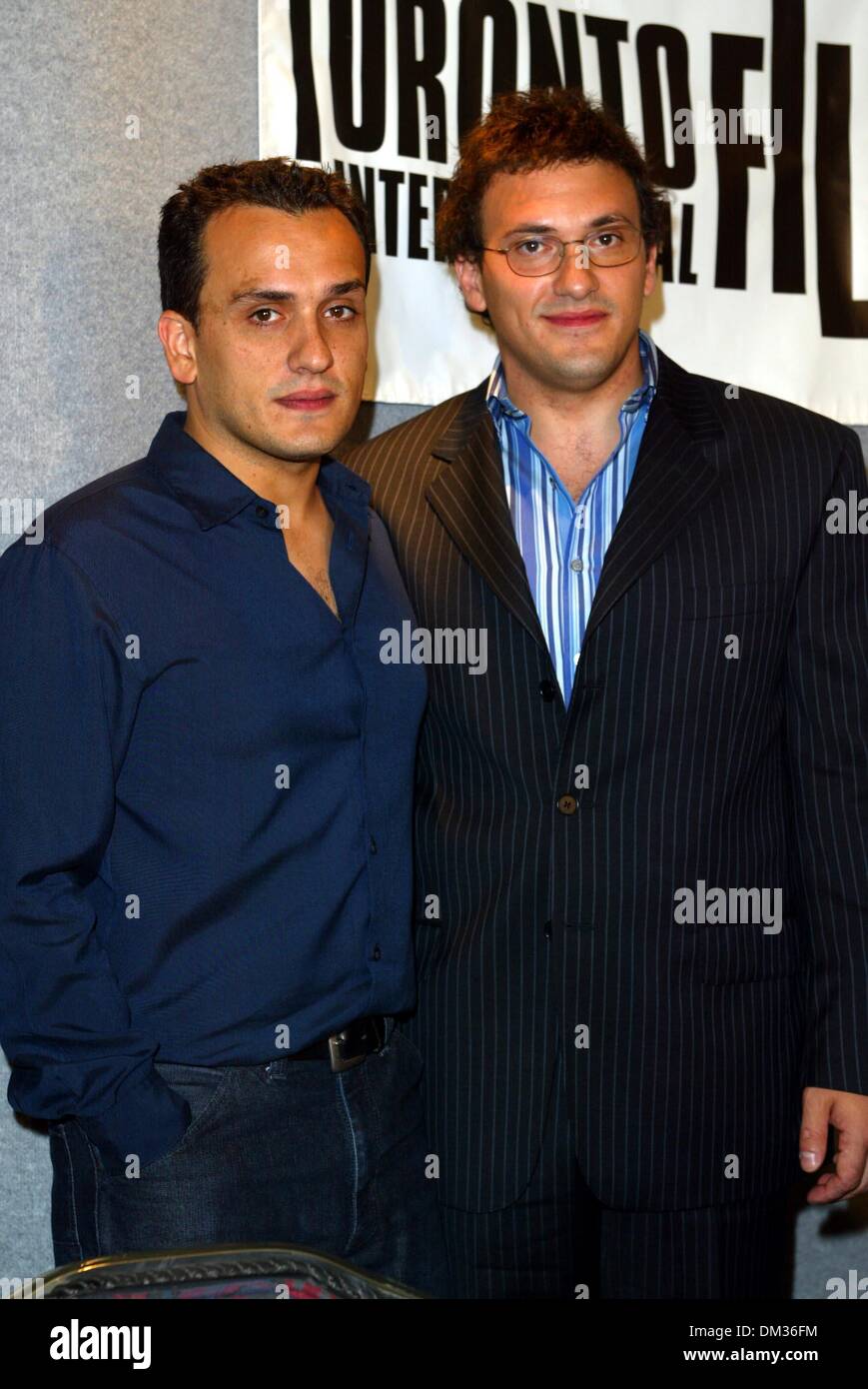 Directors Joe Russo Anthony Russo Banque D Image Et Photos Alamy