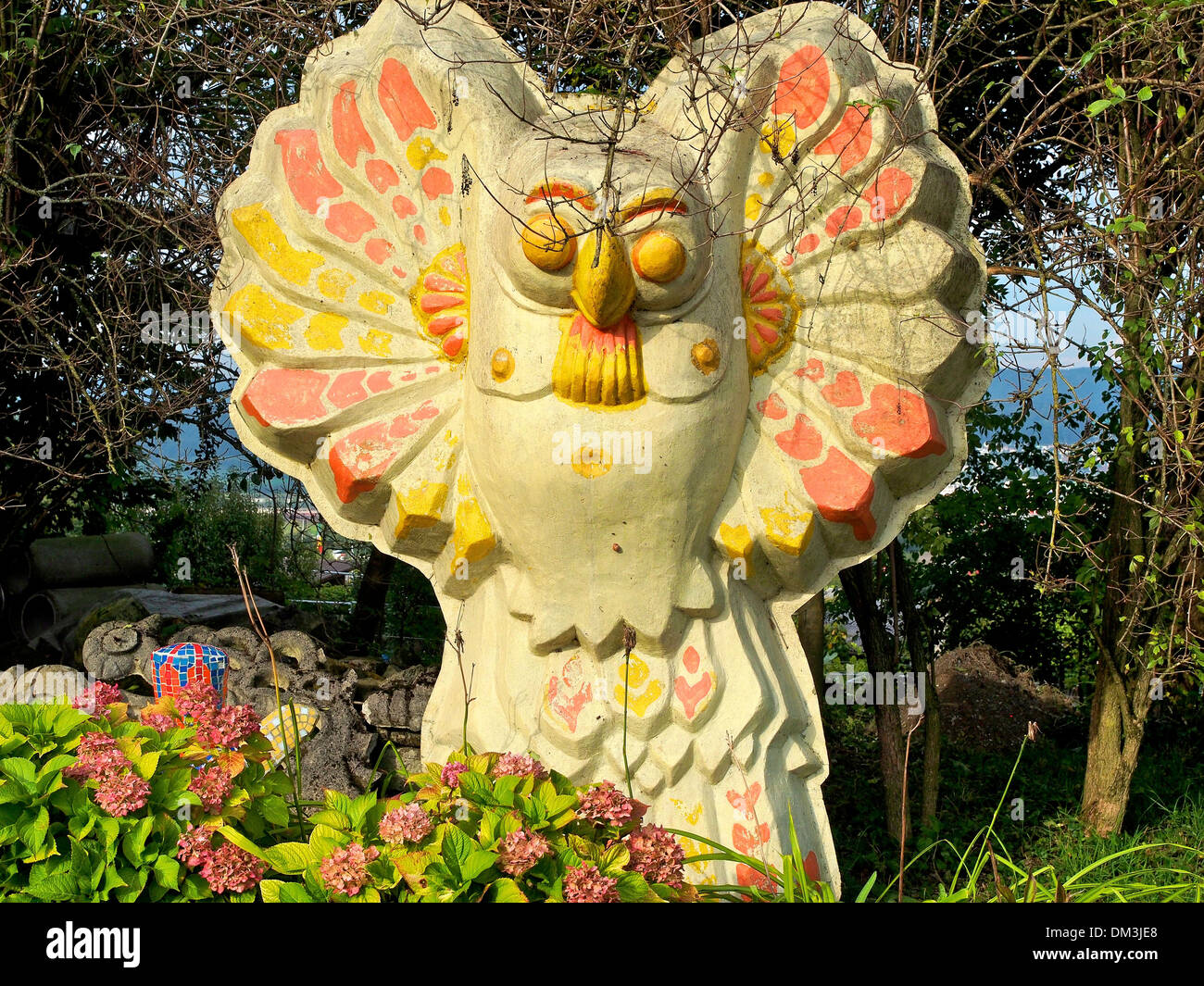 Bruno Weber, l'art, parc, parc de sculptures, Dietikon, coloré, automne, mosaïques, sculptures, Lausanne, Suisse, l'Owl Banque D'Images