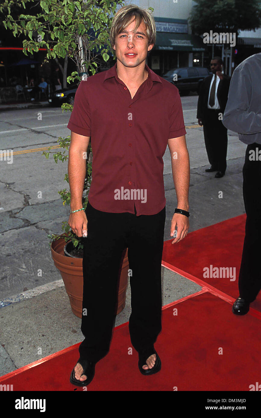 2 juillet 2001 - K22244FB.FINAL FANTASY PREMIERE CA.07/02/2001. FITZROY BARRETT/ 2001.JAY KENNETH JOHNSON(Image Crédit : © Globe Photos/ZUMAPRESS.com) Banque D'Images