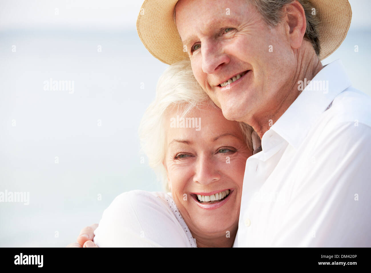 Romantic Couple On Tropical Beach Appartement De Vacances Banque D'Images