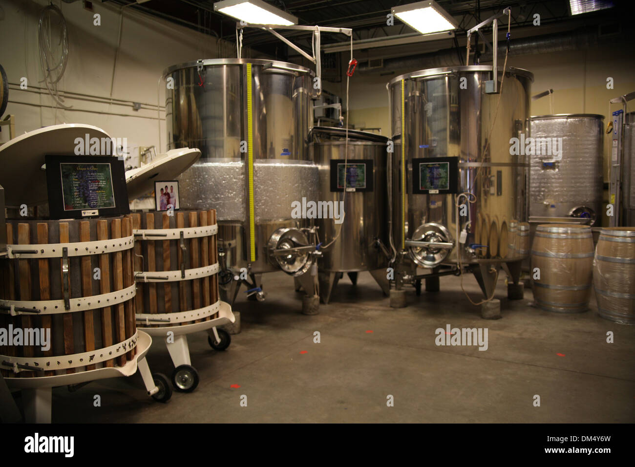 Intérieur de Boulder Creek Winery Banque D'Images