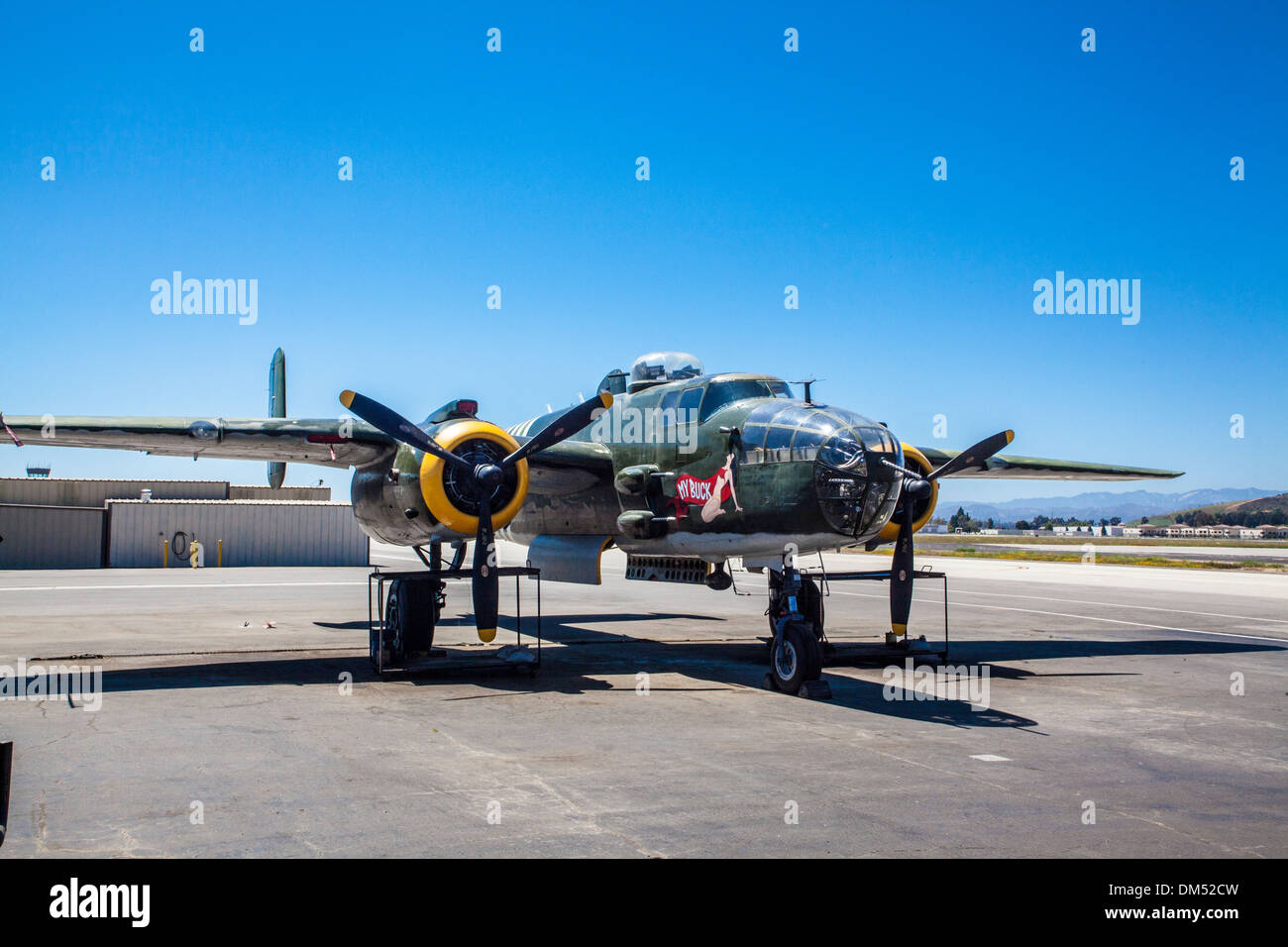 Un B-25 Mitchell appartenant au Musée de la Force aérienne commémorative à Camarillo en Californie Banque D'Images