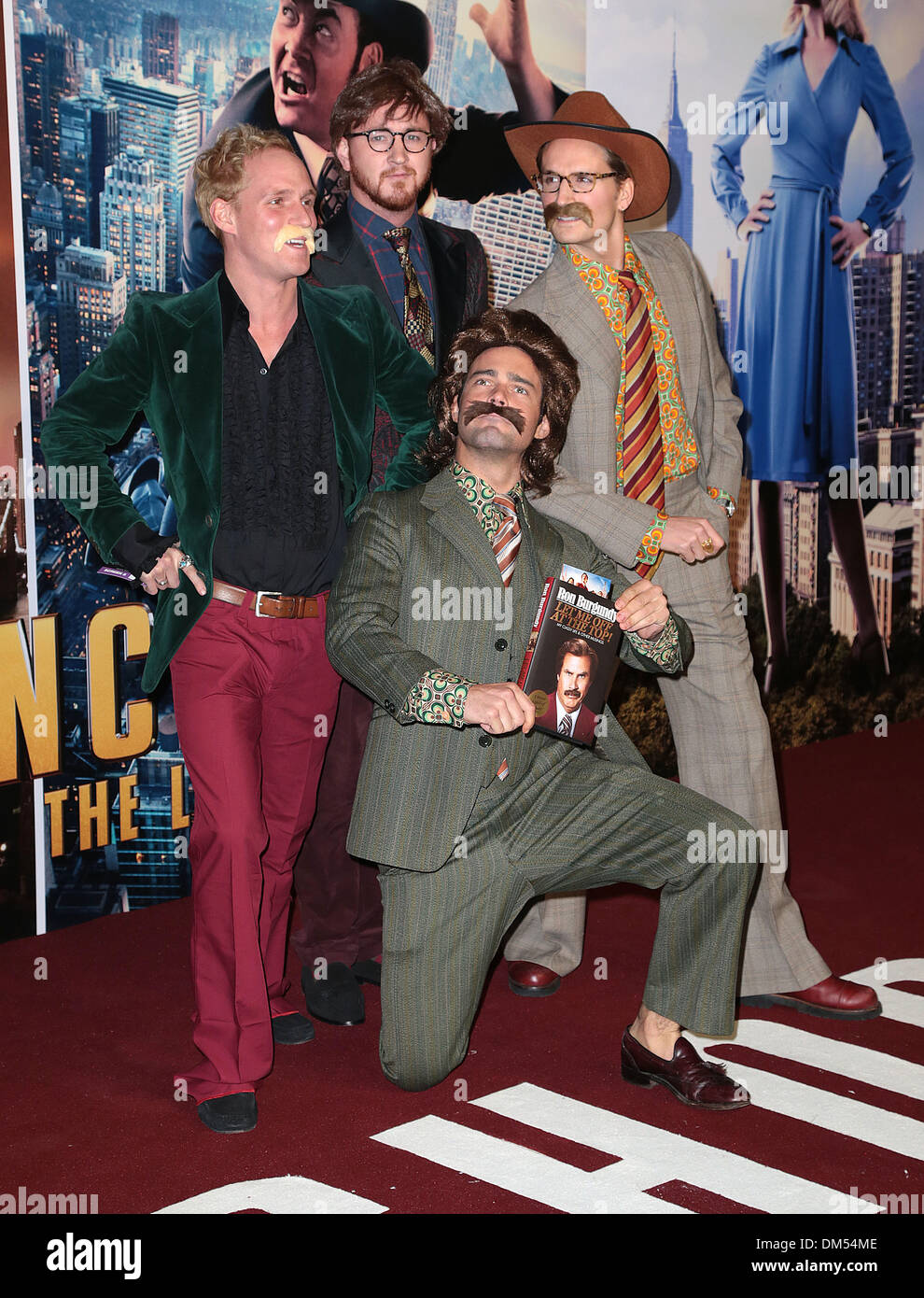 Londres, Royaume-Uni, le 11 décembre 2013 Membres à "made in Chelsea' assiste à la première pour le Présentateur : la légende continue, suite de la comédie à la suite San Diego's favorite news anchor Ron Bourgogne à vue West End, Leicester Square, Londres Photo : Alamy/MRP Live News Banque D'Images