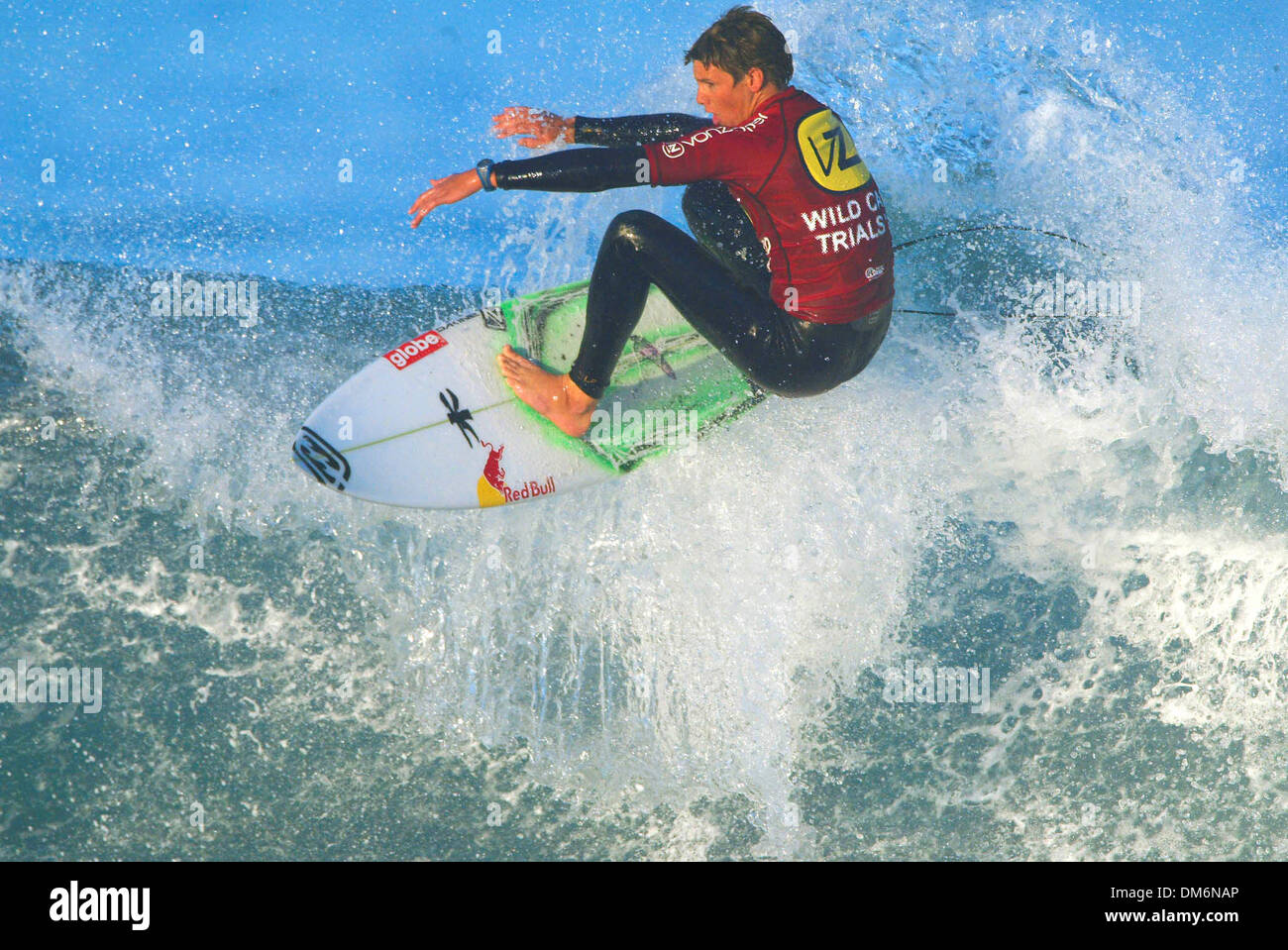 Jul 11, 2005 ; Jeffreys Bay, Afrique du Sud ; un Walsh, Kauai (Haw) (photo) a obtenu un caractère générique dans le Billabong Pro à Jeffreys Bay, Afrique du Sud aujourd'hui. Walsh a participé à la Von Zipper essais génériques, l'affichage d'une combinaison de scores de chaleur qui l'a vu à l'avance dans l'événement principal aux côtés de Sud-africains Shaun Payne, Sean Holmes et Damien Fahrenfort. L'Hawaiian devra faire face à Banque D'Images