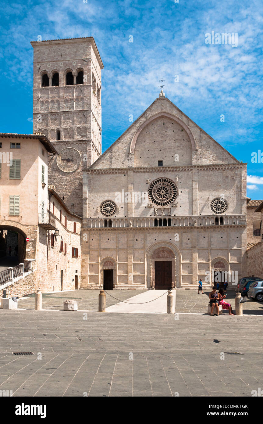 La Basilique Papale de Saint François d'Assise, Assise, Ombrie, Italie, Europe Banque D'Images