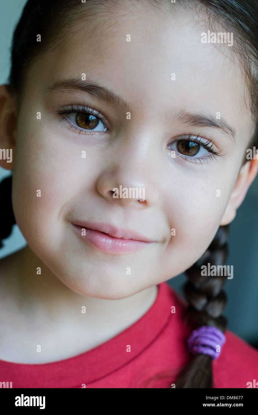 Six ans, fille, portrait Banque D'Images