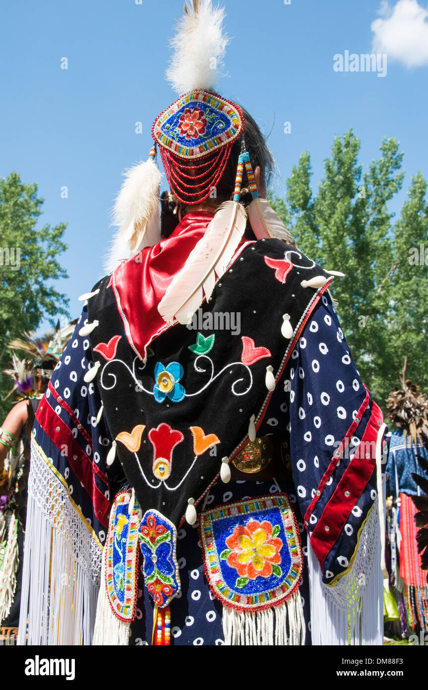 Costume traditionnel Pow Wow de Kahnawake, Québec Banque D'Images
