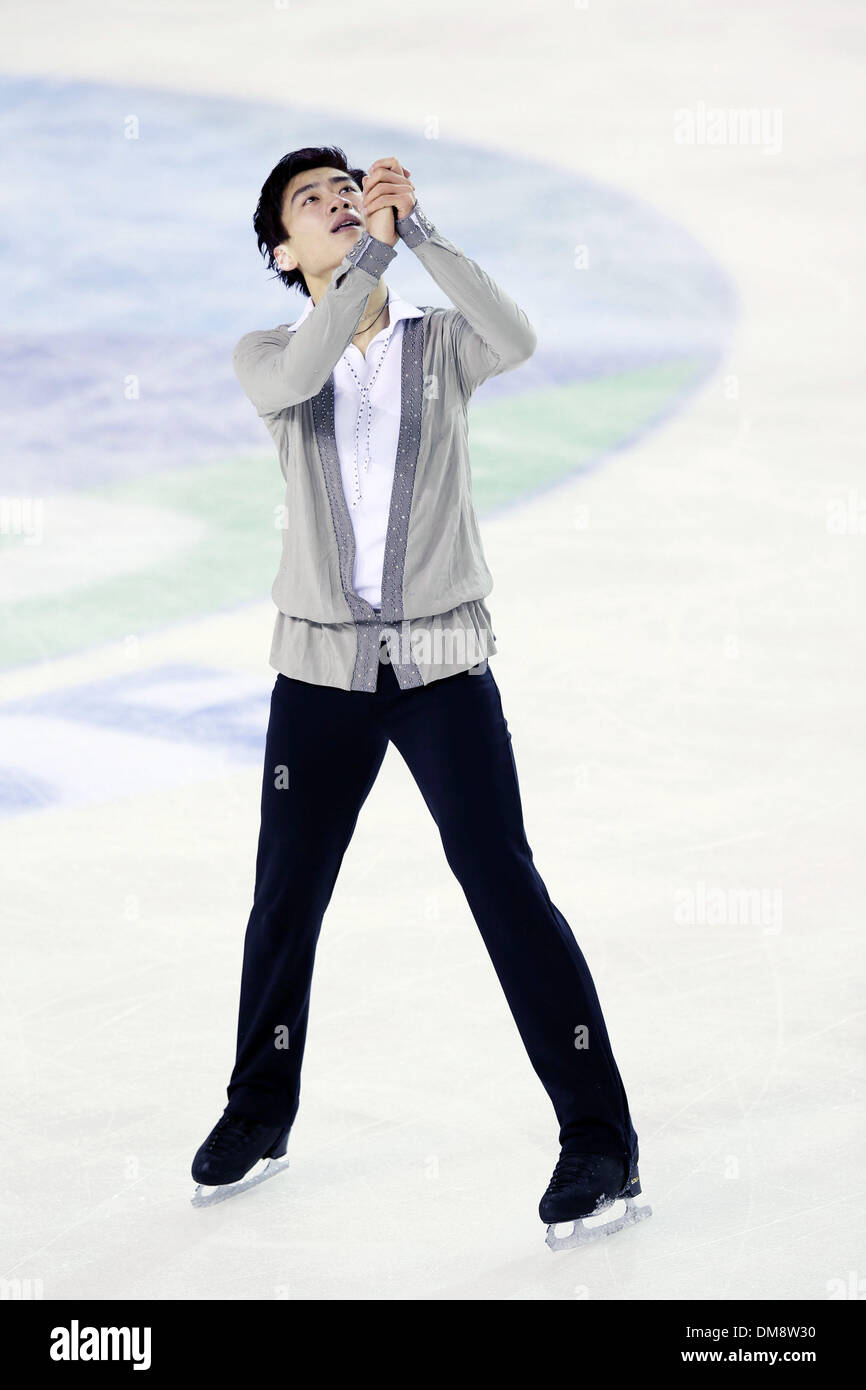 Trentito. Dec 12, 2013. Song Nan de la concurrence de la Chine au cours de la compétition de patinage artistique à l'Universiade d'hiver 2013 dans le Trentin , Italie. le 12 décembre 2013. Chanson de 220,70 points pour remporter le titre. © Bai Xuefei/Xinhua/Alamy Live News Banque D'Images