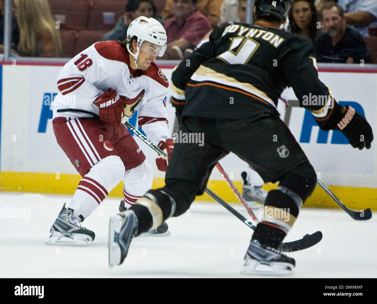 Sep 16, 2009 - Anaheim, Californie, États-Unis - Phoenix Coyotes SAMI LEPISTO, défenseur gauche, à Anaheim, l'avant-saison de hockey. (Crédit : © Mark Avery/ZUMA Press) Banque D'Images