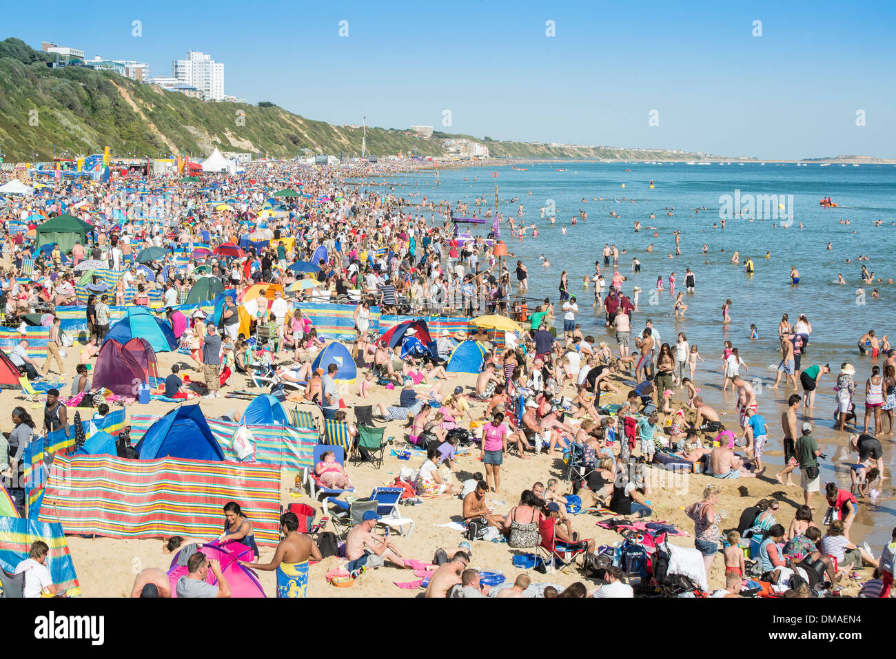 Foule record sur plage de Bournemouth Air Festival 2013. Banque D'Images