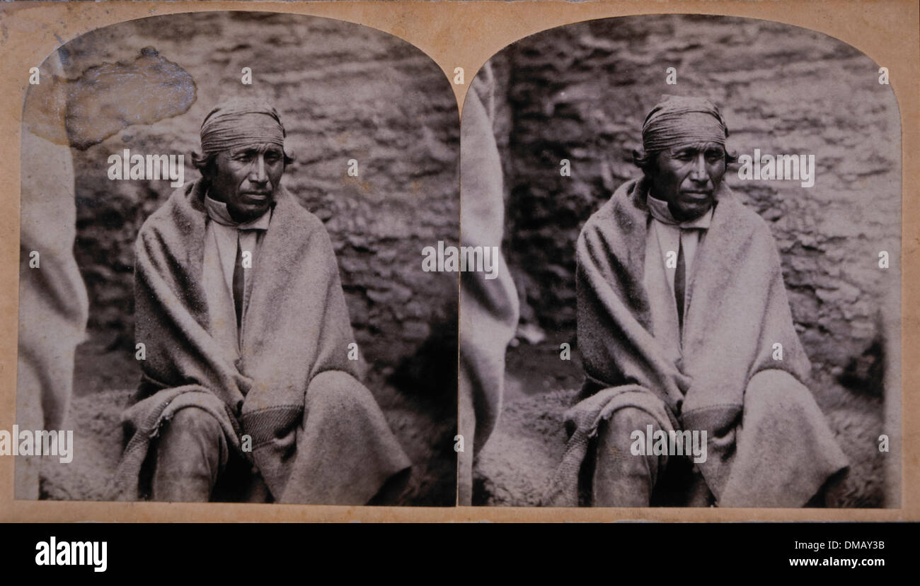 Peu de six, chef indien Sioux, Portrait alors qu'un prisonnier à Fort Snelling, Minnesota, vers 1862 Banque D'Images