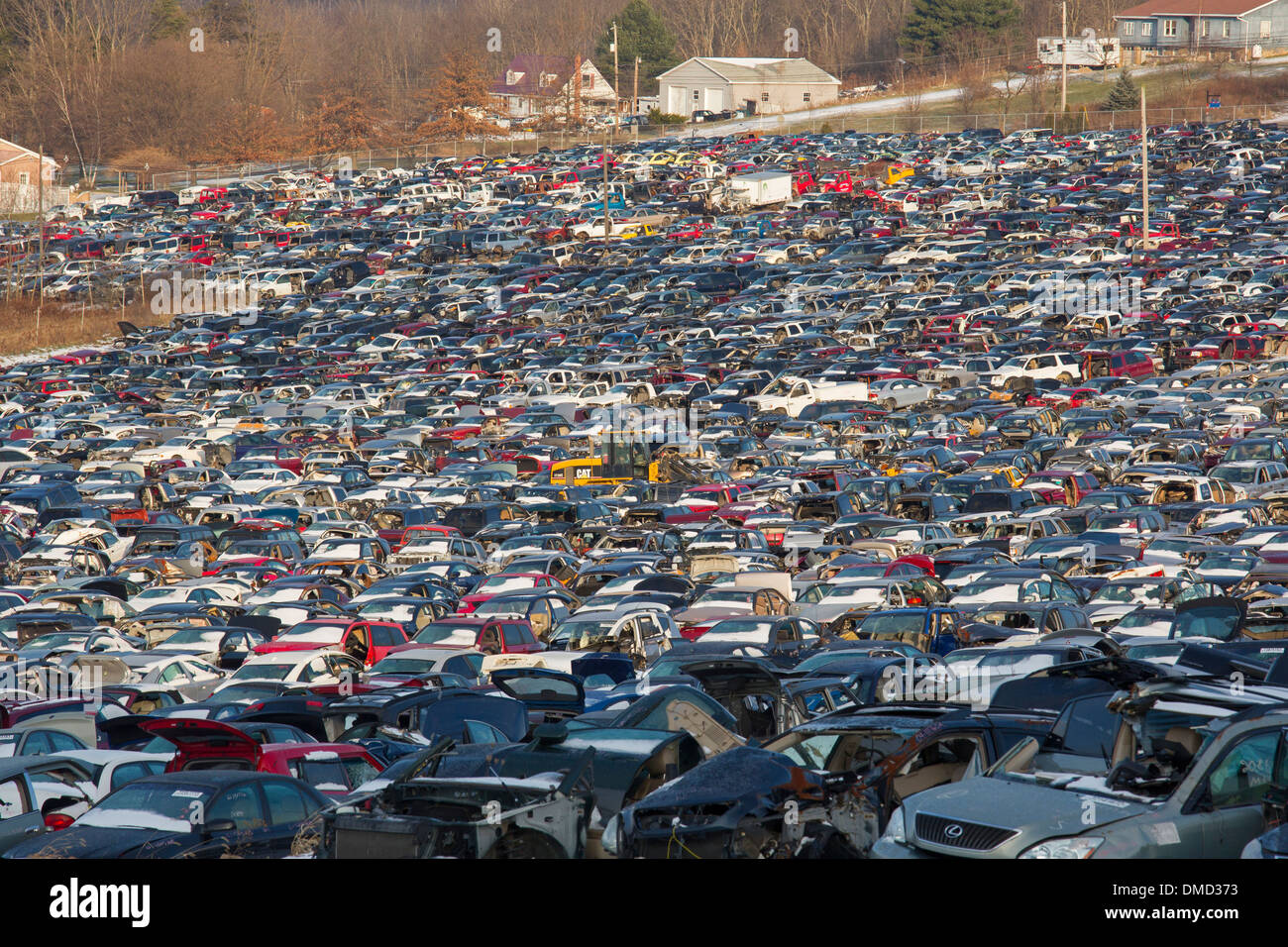 Stoystown, New York - Le 50 acres appartenant à Stoystown auto casse Auto  Wreckers Photo Stock - Alamy