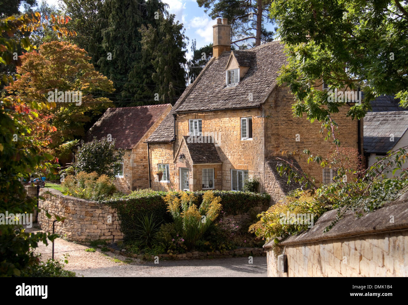 Joli Cotswold cottage, Mickleton près de Chipping Campden, Gloucestershire, Angleterre. Banque D'Images