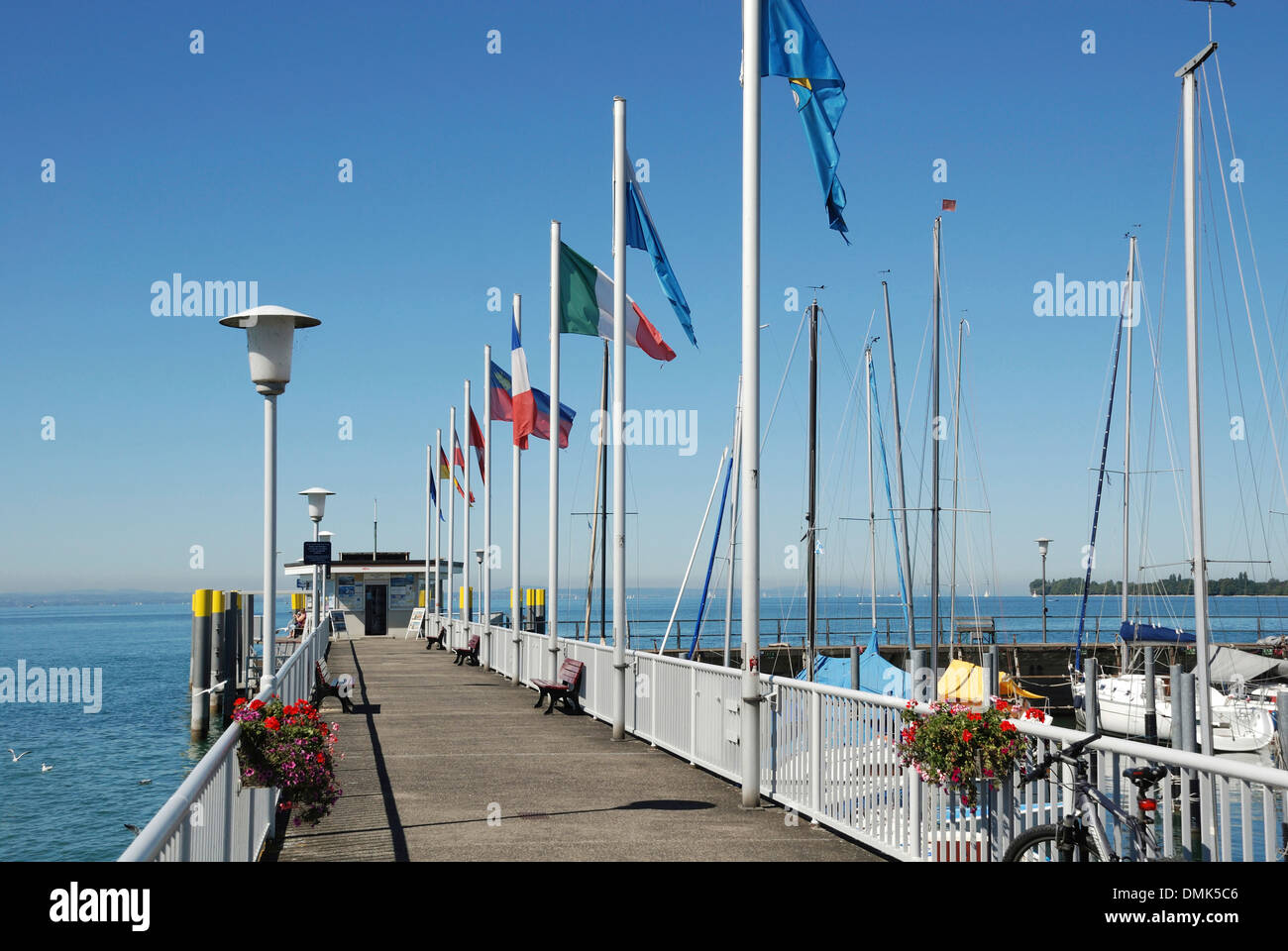 Débarquement en bateau sur le lac de Constance à Lindau à Nonnenhorn. Banque D'Images