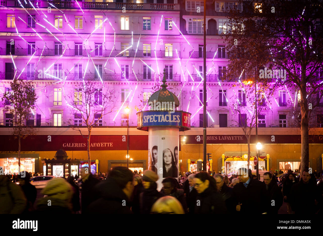Gallerie Lafayette, décoration de Noël, Paris, France. Décembre 2013 Banque D'Images